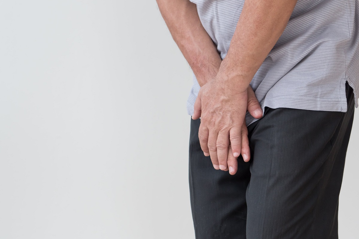 احذر وبشده ..وضع زيت الزيتون على هذه المنطقة الحساسة يتسبب بكارثة صحية مدمرة للرجل .. تعرف على الطريقة الصحيحة ؟