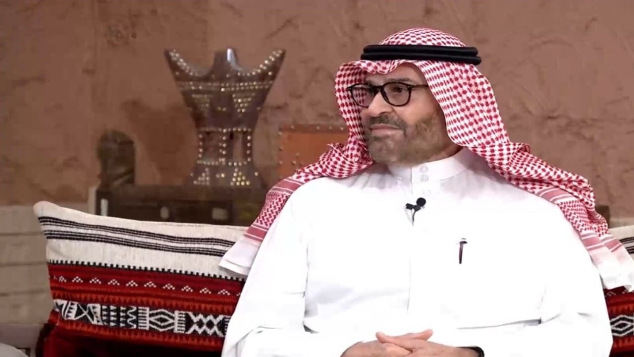 استشاري سعودي يكشف عن أكبر جريمة تُرتكب في الأنف.. ويحذر: تسبب عمى كامل..(فيديو)