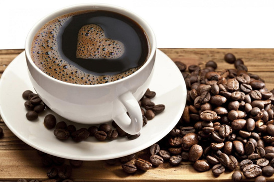  احذر استخدام  فنجان القهوة بهذه الطريقة فإنه يؤثر على دماغك!