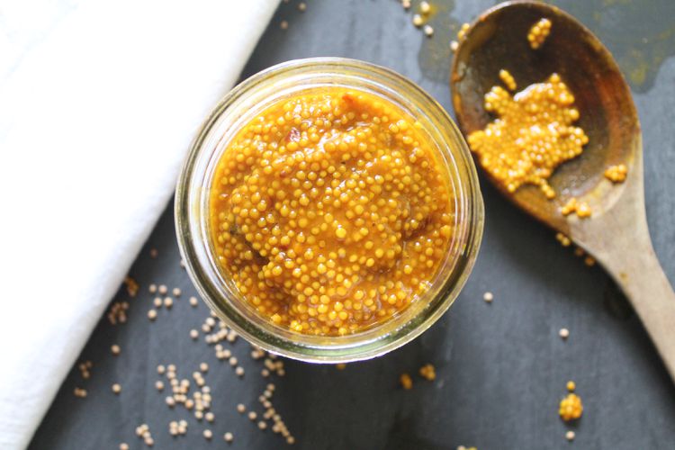 تحميك من أمراض قاتلة:  أضف ملعقة صغيرة من حبوب هذه النبتة الشهيرة يومياً لطعامك وقل وداعاً للكولسترول الضار 