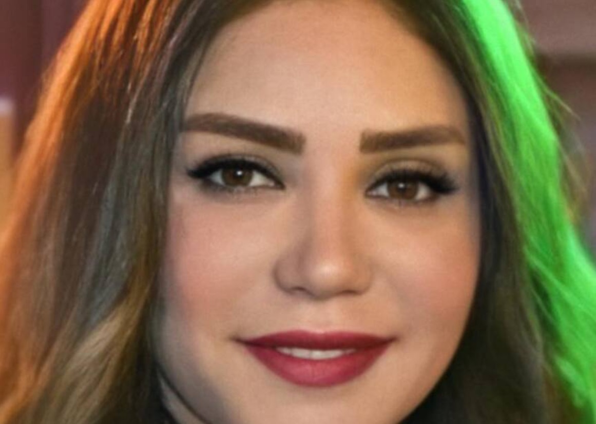  إيناس عز الدين 
