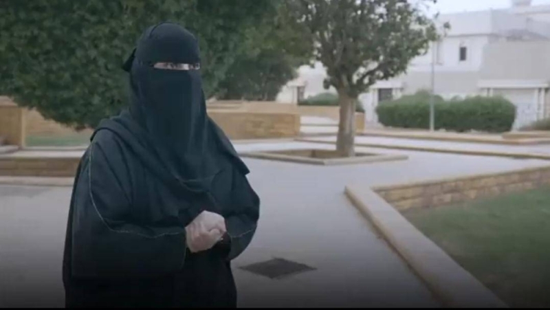 سعودية تروي قصة سرقة منزلها على يد خادمة ولكنها خافت ان تبلغ عنها لهذا السبب الذي صدم الجميع؟!