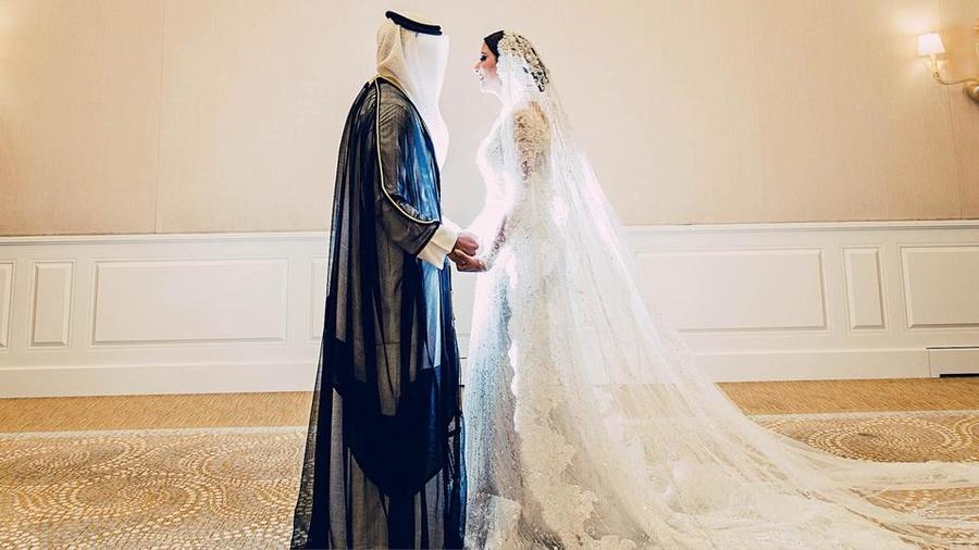 حسناء سعودية سمحت لزوجها ان يتزوج عليها ويوم الزفاف حدث أمر خارق صدم الجميع