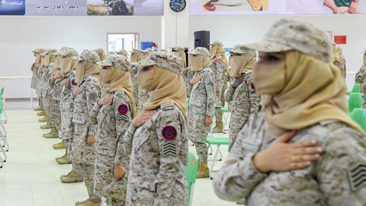 نساء في الجيش السعودية