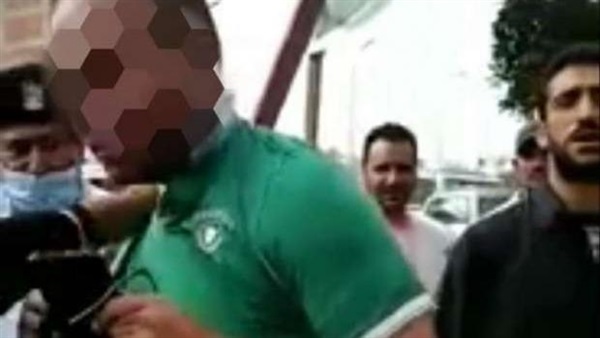 ممارس العادة السرية امام زميلته