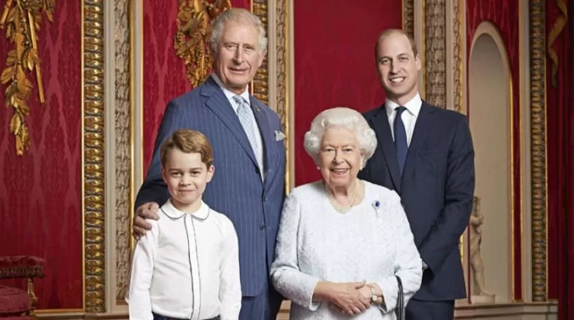 الملكة إليزابيث و عائلتها