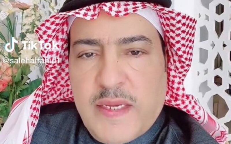 كاتب سعودي