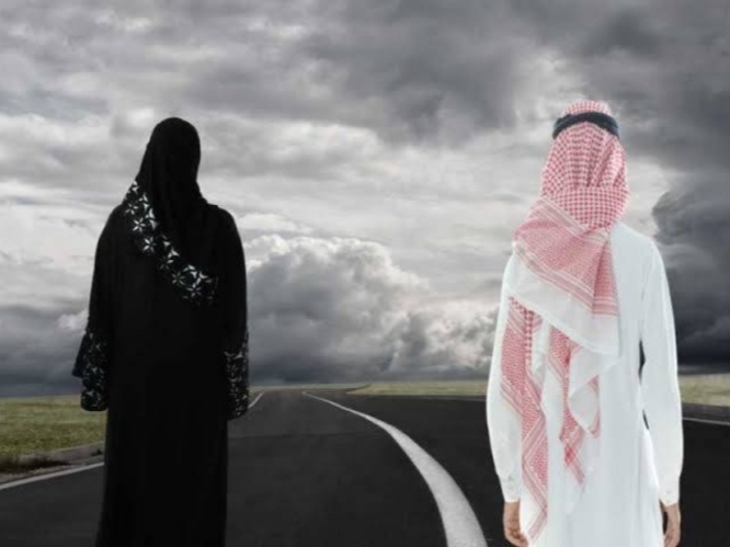 سعودية تحتفل بطلاقها على مواقع التواصل الاجتماعي لتصف طليقها بعديم الرجولة والاخر يجعلها تبكي من الندم.. لن تصدق ماذا فعل !