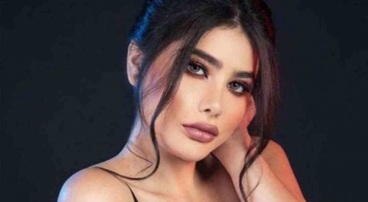 النجمة انجي خوري تتخطى كل المحظور في أحدث ظهور لها بفستان جذاب .. وتكشف عن مناطق حساسة في جسمها! (صور)