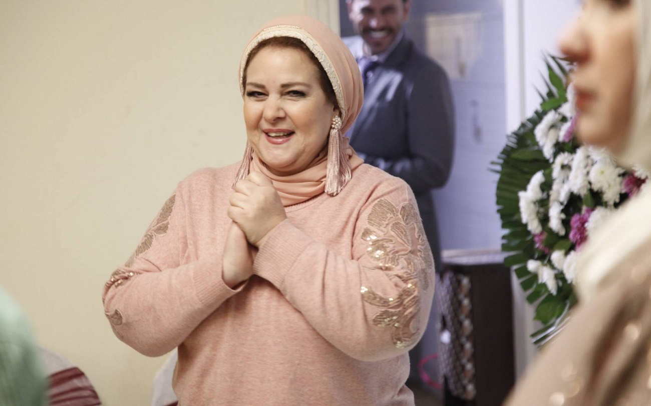 دلال عبدالعزيز