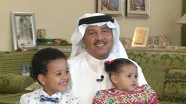 فخامة ورفاهية اذهلت الجميع..شاهد قصر فنان العرب محمد عبده الذي يضاهي قصور أمراء السعودية (صور)