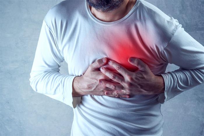 هل يمكن أن تحدث لك جلطة ولا تدري بها؟..طبيب سعودي يجيب ويفجر مفاجأة