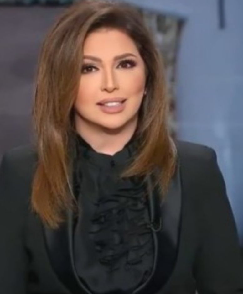 ماهو الموقف المحرج الذي تعرضت له مذيعة قناة الجزيرة على الهواء مباشرة؟ 