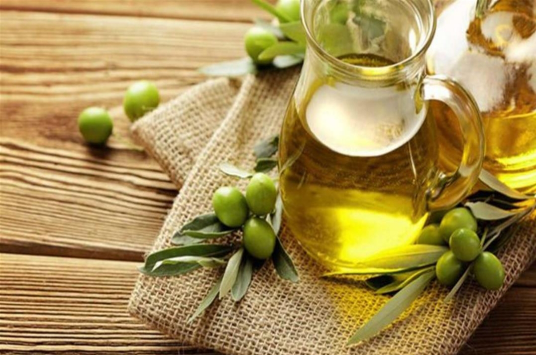 3 حالات إحذر فيها تناول زيت الزيتون مهما كانت حاجتك إليه..تعرف عليها