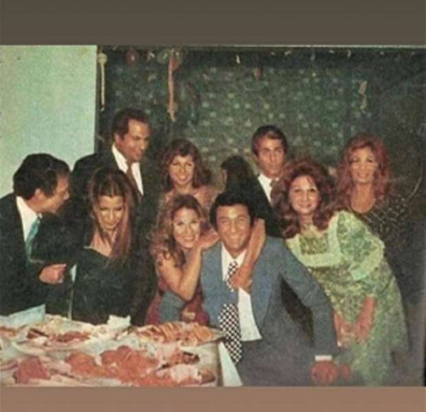 صورة نادرة للزعيم عادل إمام