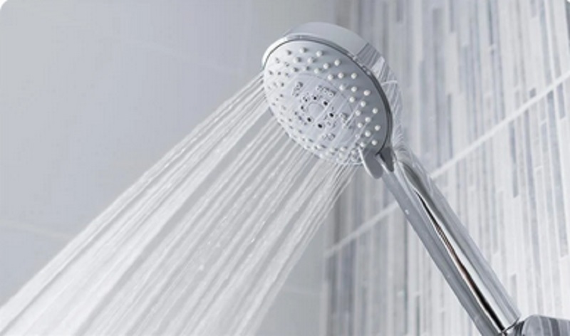 احذر ممارسة هذا الفعل اثناء الاستحمام قبل ان يقضي على حياتك  .. يدمر جهازك التناسلي