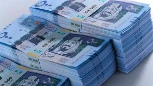 حسناء سعودية تحول زوجها اليمني من عامل بسيط إلى تاجر ورجل أعمال