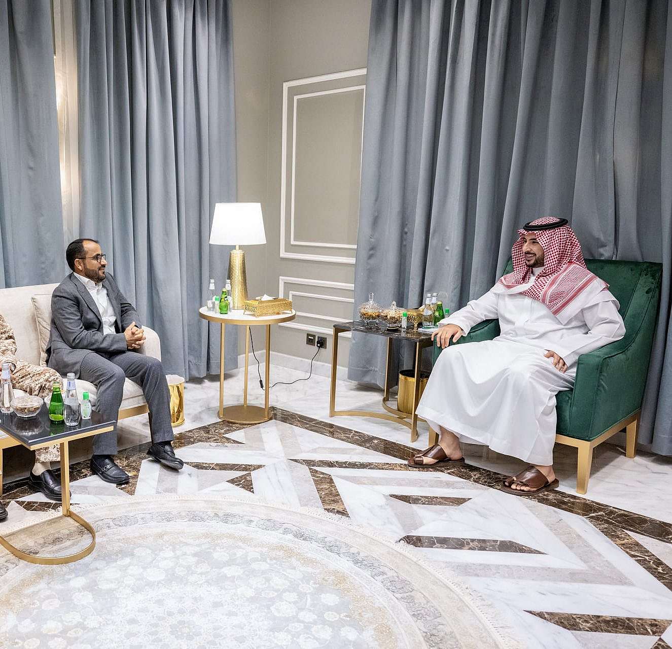 تحرك سعودي مفاجئ لإبرام اتفاق سلام مع الحوثيين.. تفاصيل عاجلة 