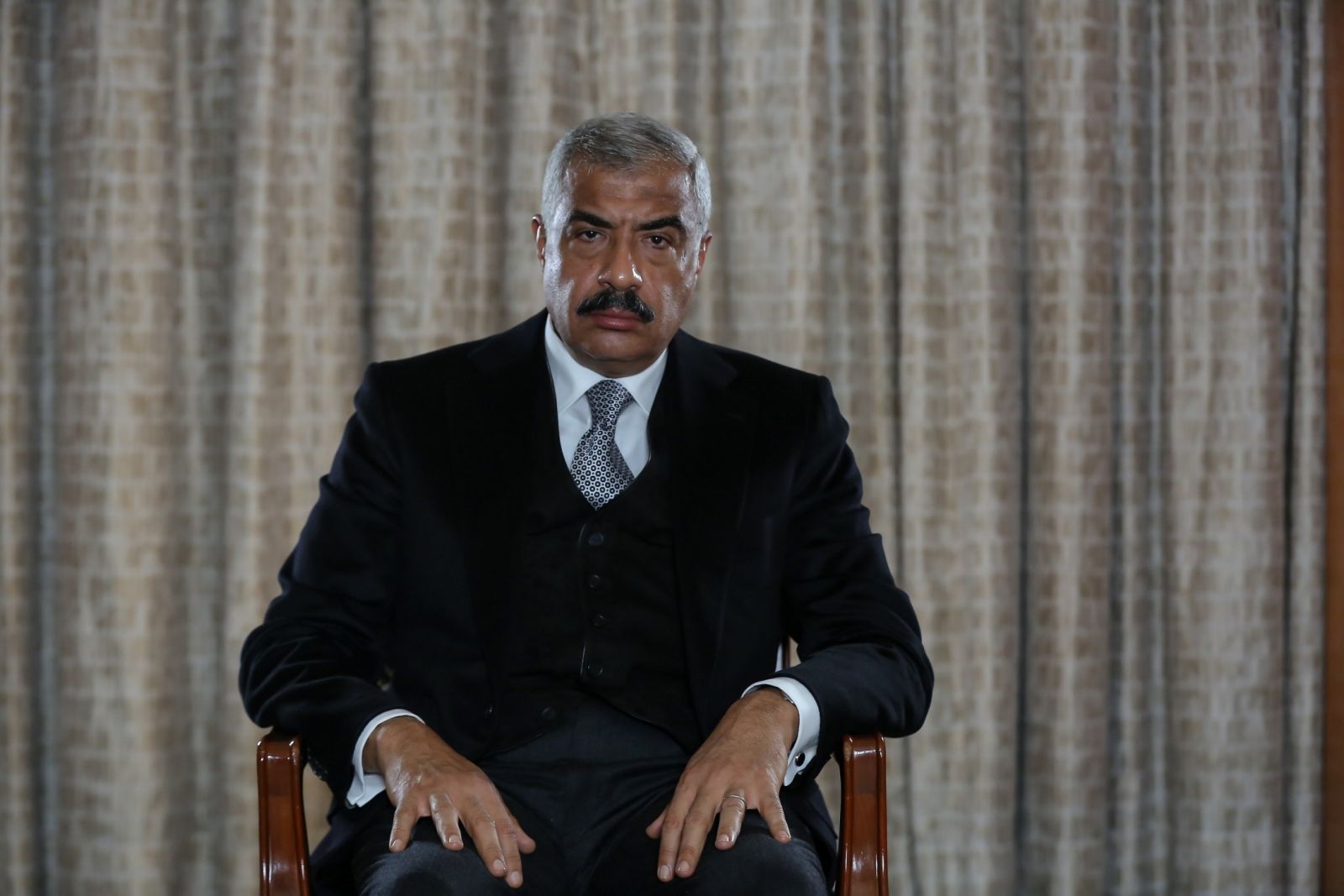 هشام طلعت مصطفي