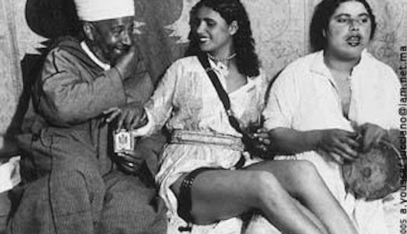 صورة من الارشيف