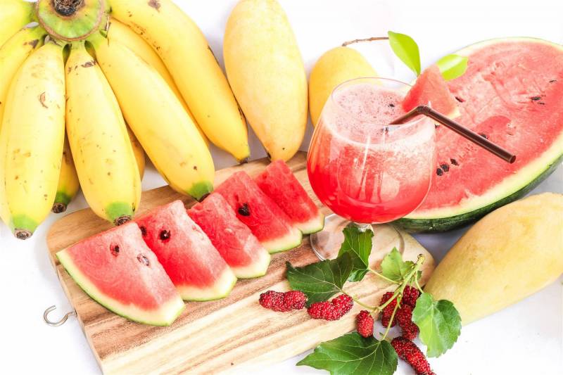 سم قاتل  : هذه الأطعمة مع الموز تتحول الى خطر قد ينهي حياتك .. لا تقترب منها