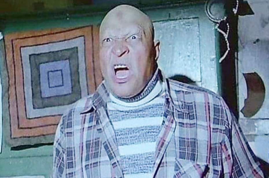 الفنان الراحل نصر سيف