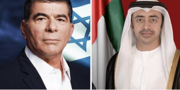 وزيري خارجية الامارات واسرائيل