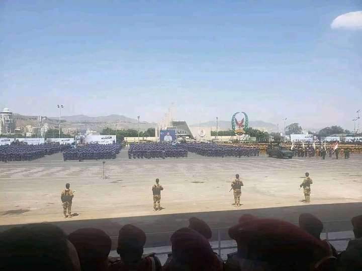 عرض عسكري