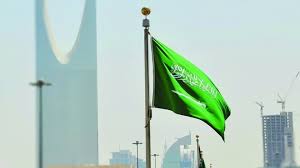 السعودية تعلن عن إنهاء تأشيرات الوافدين في 8 مهن استعدادا لترحيلهم نهائيا من المملكة والصدمة تعم المقيمين .. تفاصيل 