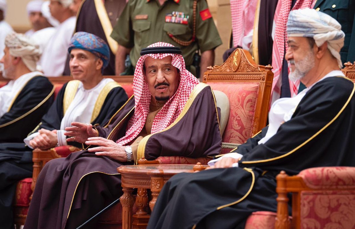 الملك سلمان وهيثم بن طارق