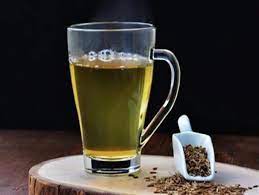 معجزة الرحمة والشفاء لكل متألم.. مشروب منزلي ساخن أصفر اللون لكنه رقم( ١ ) للقضاء على الكرش والدهون