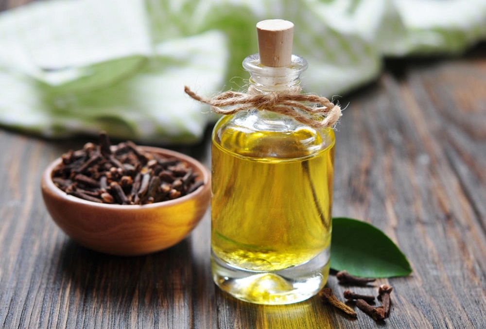 هذا هو السر الخطير لخلطة الليمون والقرنفل الجبارة الجبارة التي تبحث عنها جميع النساء في غرفة النوم !