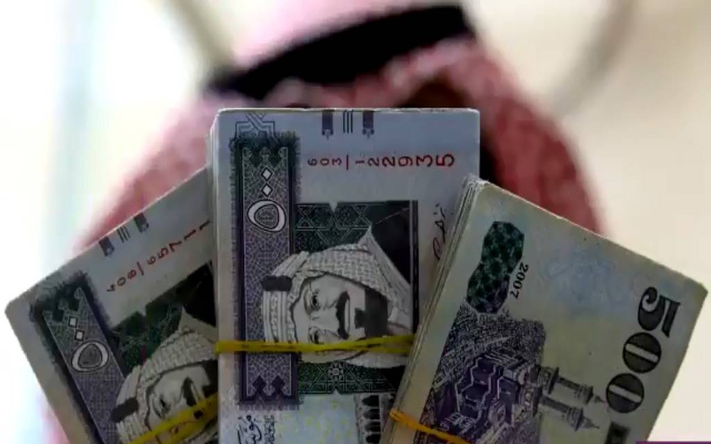 6 ملايين ريال يجمعها سعوديون لعتق رقبة فتاة سعودية بعد ان اشعلت قصتها مواقع التواصل .. تفاصيل