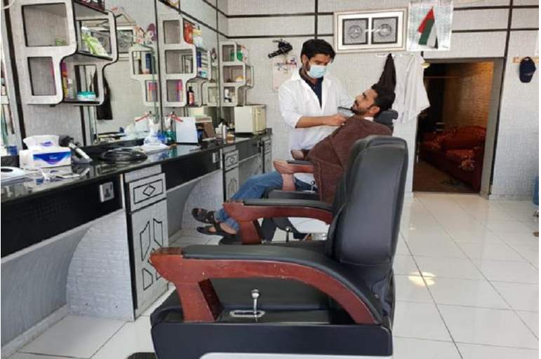 محل حلاقة