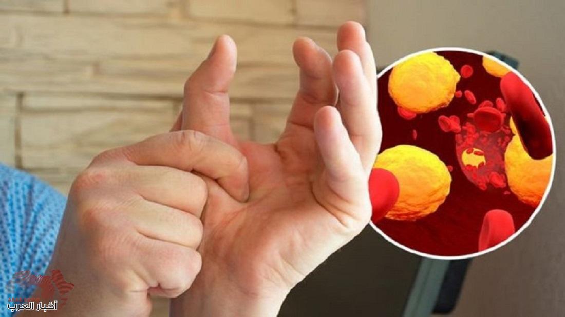 فاكهة بسيطة تخفض نسبة الكوليسترول الضار والجلوكوز وتحمي القلب .. تعرف عليها