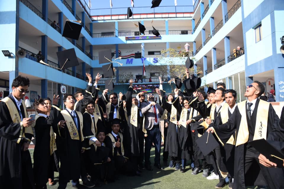 المدرسة اليمنية الحديثة