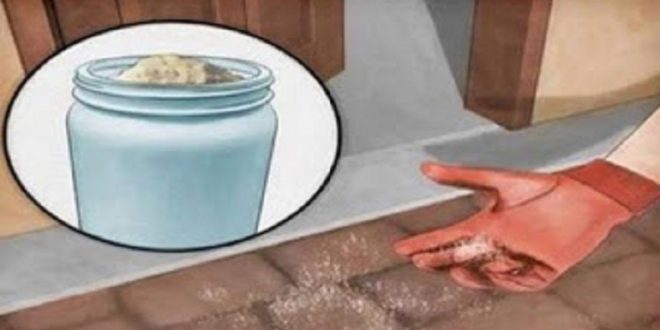ليست خرافات بل حقيقة تم تجريبها .. هذا ما يفعله الملح عند الرش على باب المنزل .. جرب وسترى السر لأول مرة !