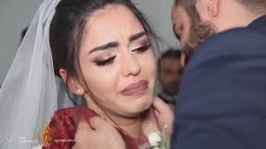  عروسة أردنية في ليلة الدخلة تطلق صرخات هستيرية من شدة وجعها .. وعند اقتحام الغرفة كانت المفاجأة التي لم تكن بالحسبان  !