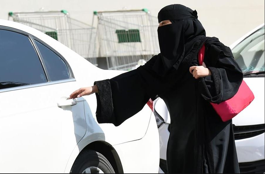 سيدة سعودية تعترف و بدون خجل عن سبب رفضها النوم مع زوجها .. وتكشف عن السبب ؟