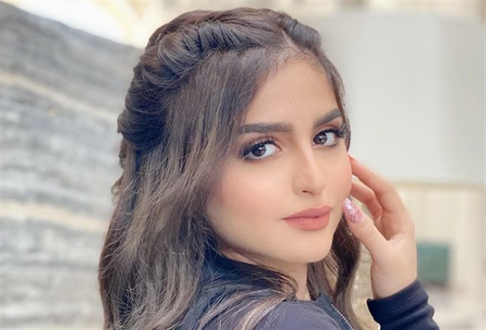زواج حلا الترك بعمر 20 سنة يشعل التواصل الاجتماعي  والمفاجأة في هوية العريس  و مهرها  !