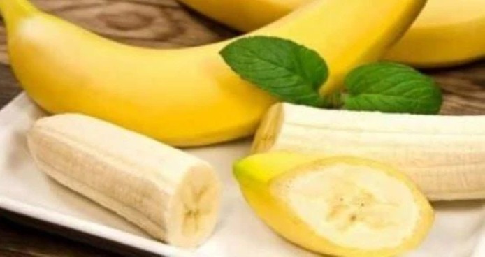 هذا مايحدث لجسمك إذا تناولت ثمرتين من الموز على الريق يوميا؟