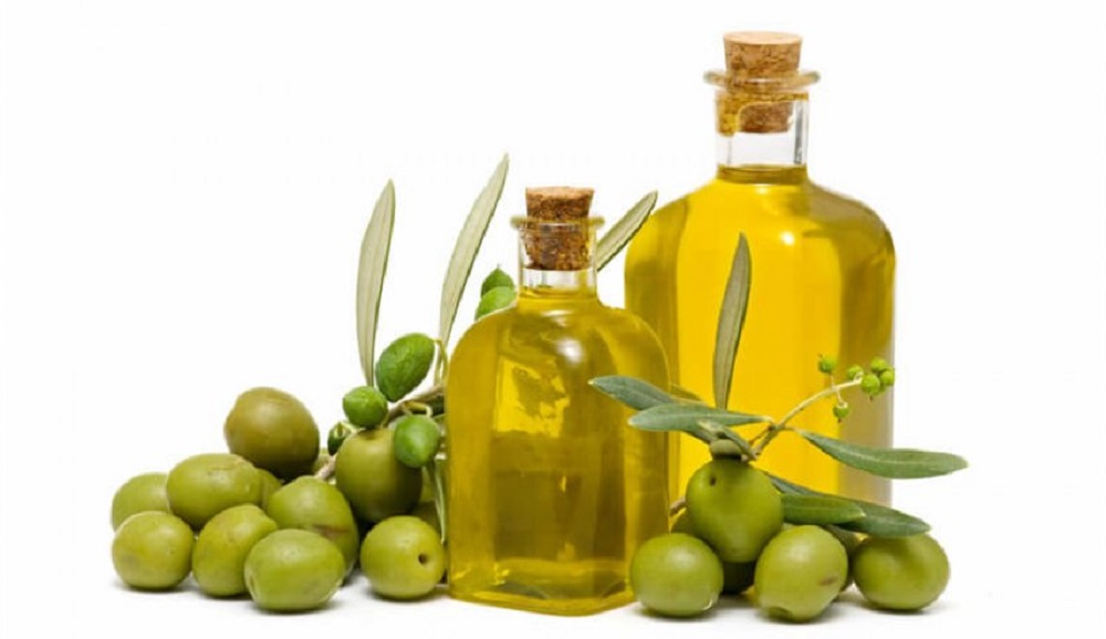 هذا النوع من الزيوت يعتبر السلاح السحري وأقوى مقوي طبيعي أثناء الجماع..لن تستغني عنه في غرفه النوم