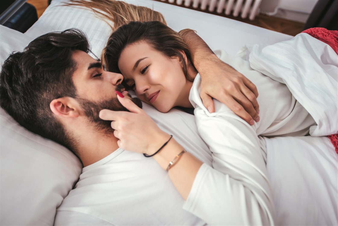 للأزواج فقط:  هذه المناطق الأكثر إثارة لدى الرجل..  تعرف عليها فورا حتى تكون حياتك الزوجية و ايامك كلها شهر عسل