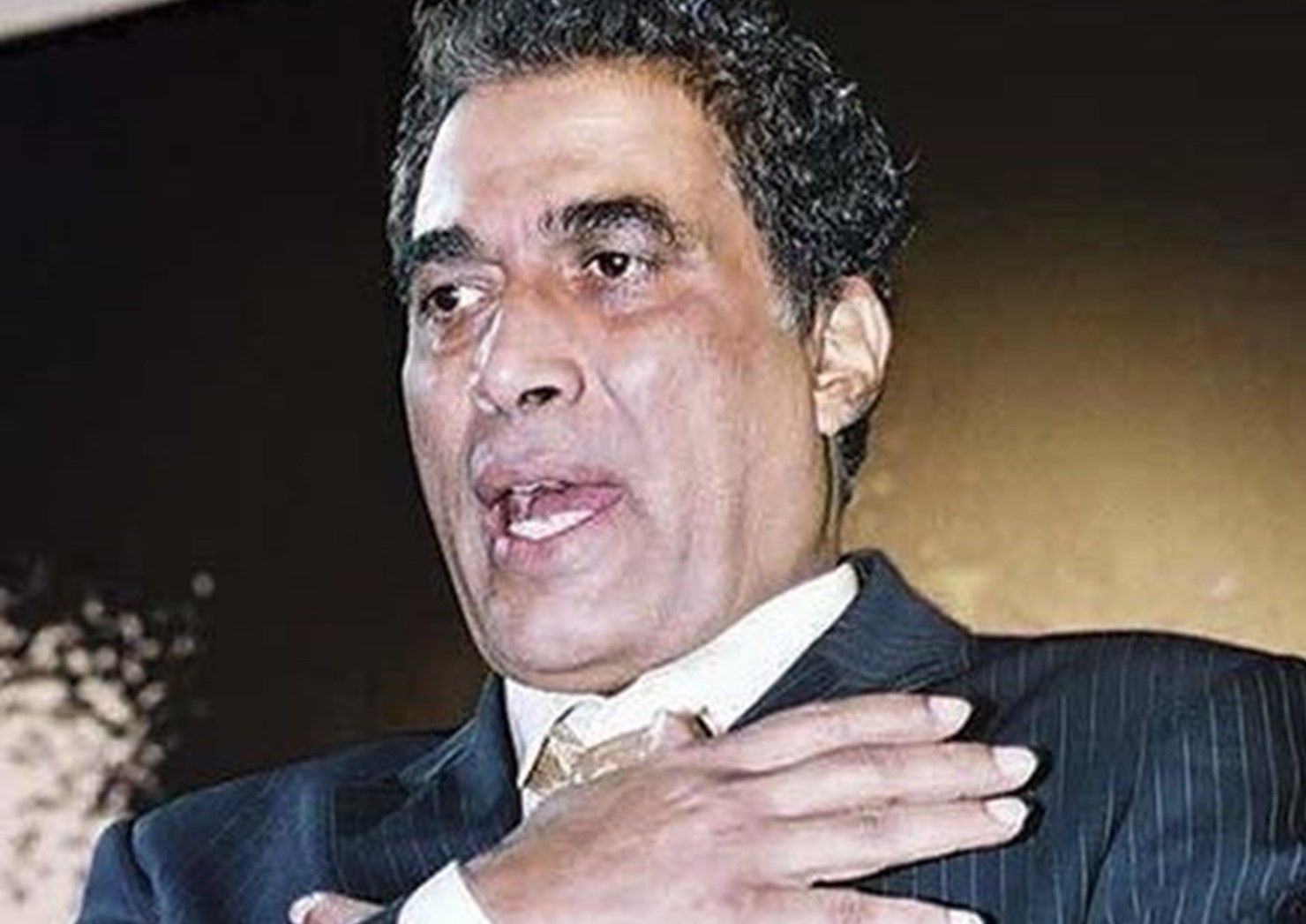 أحمد زكي